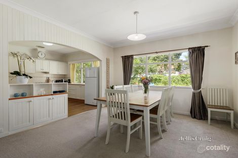 Property photo of 4 Batman Walk Greensborough VIC 3088