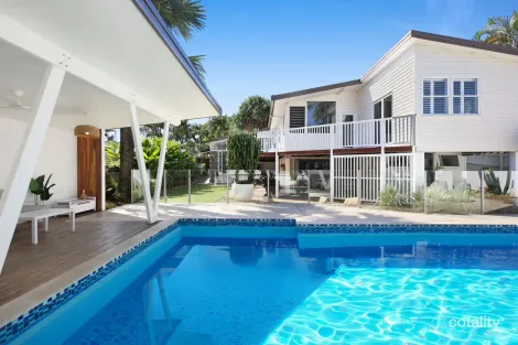 Property photo of 22 Page Parade Burleigh Heads QLD 4220
