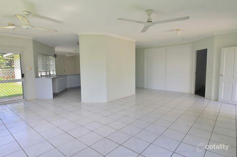 Property photo of 22 Grimes Close Kanimbla QLD 4870