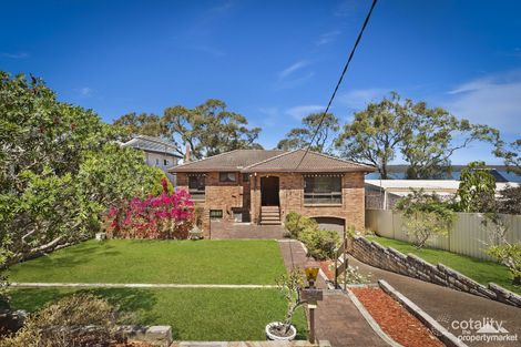 Property photo of 24 Noamunga Crescent Gwandalan NSW 2259
