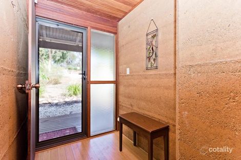 Property photo of 7 Polygon Place Greenmount WA 6056