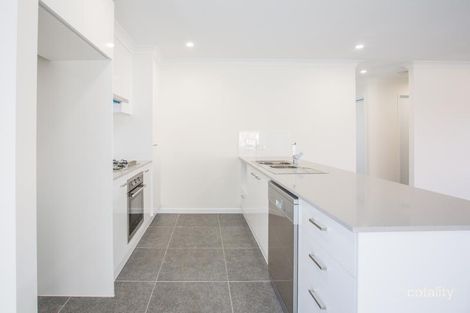 Property photo of 6 Barron Court Pimpama QLD 4209