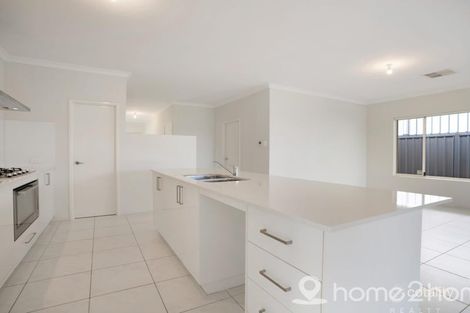 Property photo of 63 Bottlenose Circuit Waikiki WA 6169