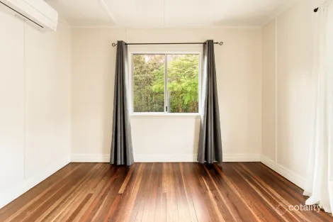 Property photo of 28 Agnew Street Sandgate QLD 4017