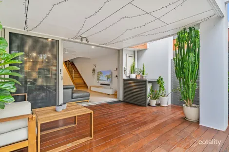 Property photo of 94 Florabella Drive Robina QLD 4226