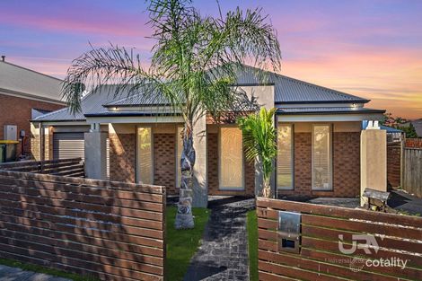 Property photo of 11 Reay Drive Craigieburn VIC 3064