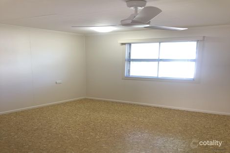 Property photo of 64 Moreton Terrace Beachmere QLD 4510