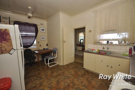 Property photo of 30 Wilkins Road Elizabeth Downs SA 5113