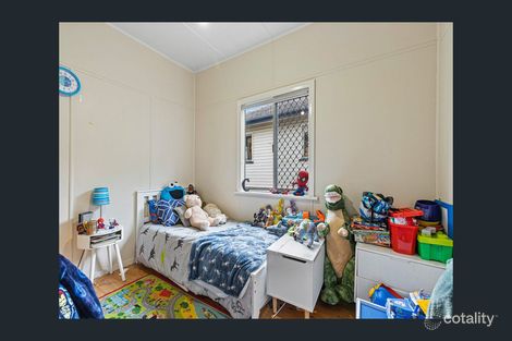 Property photo of 28 Christmas Street North Toowoomba QLD 4350