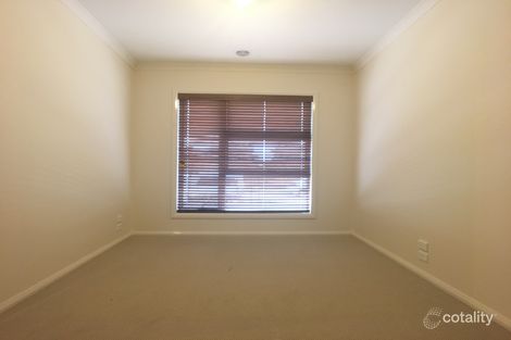 Property photo of 8 Grapevine Place Point Cook VIC 3030