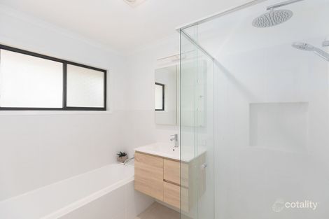 Property photo of 6 Jeannie Crescent Berkeley Vale NSW 2261