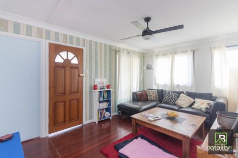 Property photo of 10 Bryant Street Beachmere QLD 4510