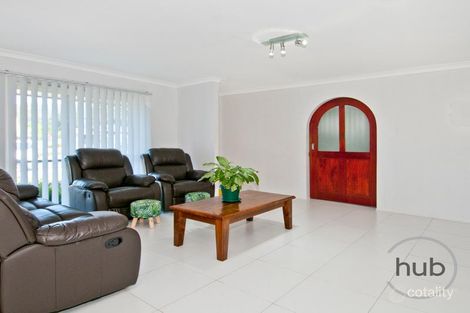 Property photo of 84 Mount Warren Boulevard Mount Warren Park QLD 4207