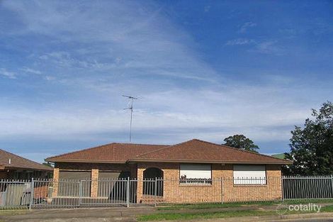 5 Selwyn Pl, Quakers Hill, NSW 2763