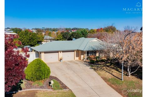 Property photo of 95 Kaloona Drive Bourkelands NSW 2650