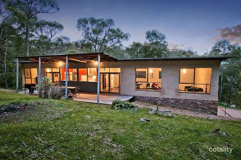 Property photo of 29 Waratah Street St Andrews VIC 3761