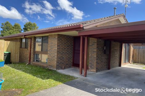2/11 Auchterlonie Cres, Churchill, VIC 3842