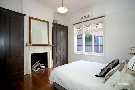 Property photo of 21 Raglan Street St Kilda East VIC 3183