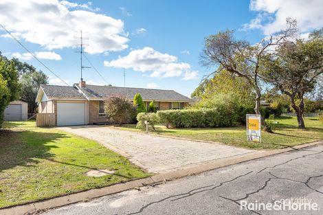 Property photo of 8 Wallrodt Crescent Glen Iris WA 6230