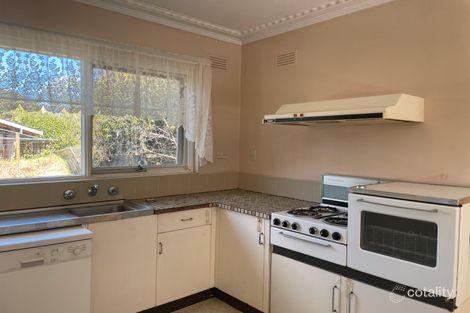 Property photo of 26 Sweetland Road Mooroolbark VIC 3138