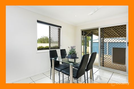 Property photo of 27 Dracon Street Regents Park QLD 4118