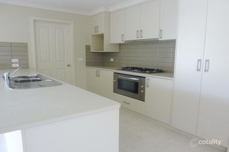 Property photo of 12 Lysterfield Lane Wodonga VIC 3690