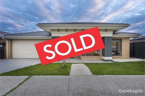 Property photo of 37 Birchmore Circuit Truganina VIC 3029