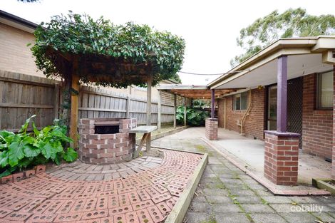 Property photo of 23 Essex Park Drive Endeavour Hills VIC 3802