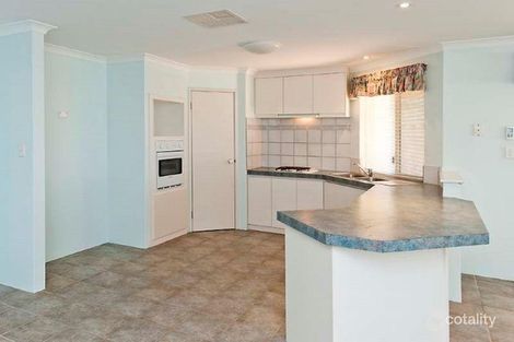 Property photo of 5 Mulloway Place Warnbro WA 6169