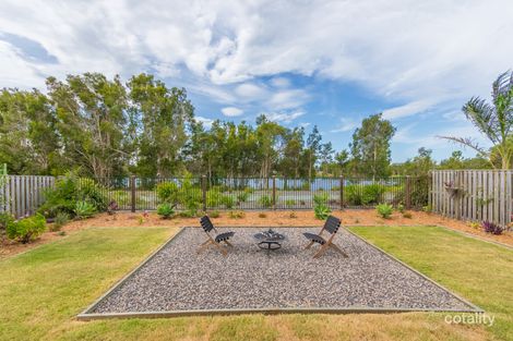 Property photo of 75 Lakeside Crescent Ningi QLD 4511