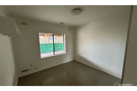 Property photo of 9 Fox Court Dandenong VIC 3175