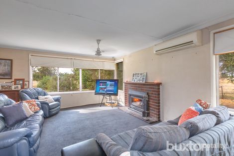 Property photo of 32 Miners Rest Road Miners Rest VIC 3352