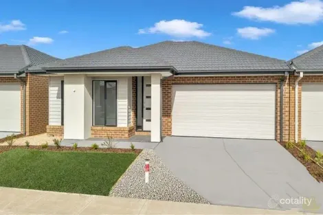 Property photo of 17 Fieldia Road Tarneit VIC 3029