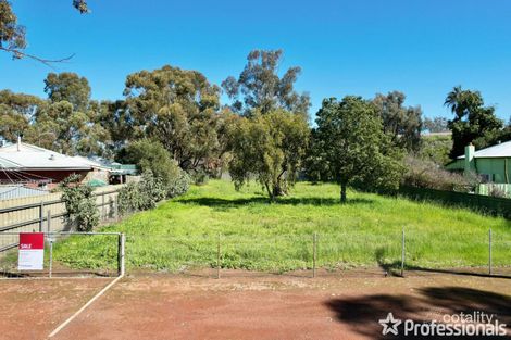 13 Dick St, Northam, WA 6401