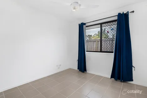 Property photo of 7 Lake Kurwongbah Court Logan Reserve QLD 4133