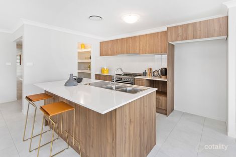 12 Berrima St, Tullimbar, NSW 2527