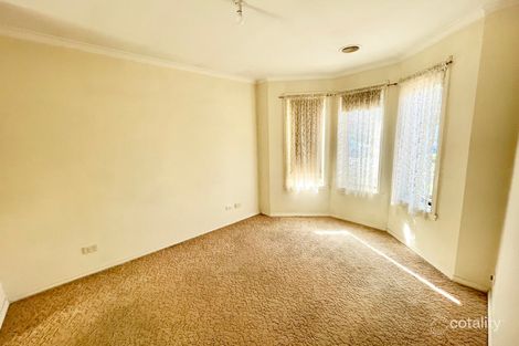 Property photo of 8 Goulburn Circuit Caroline Springs VIC 3023