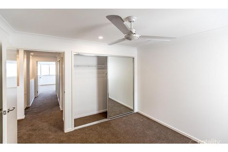 Property photo of 55/30 Taylor Place Mackenzie QLD 4156