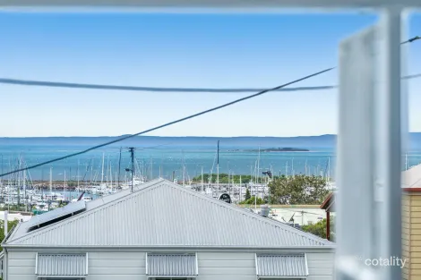 Property photo of 165 Carlton Terrace Manly QLD 4179