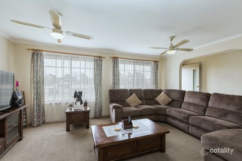 Property photo of 2 Morrow Street Melton West VIC 3337