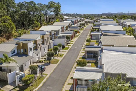 68/37 Slobodian Ave, Eight Mile Plains, QLD 4113
