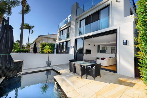 Property photo of 2/269 Stanhill Drive Surfers Paradise QLD 4217