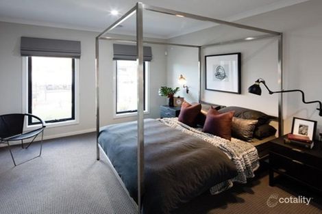 Property photo of 71 Moishe Circuit Springvale VIC 3171