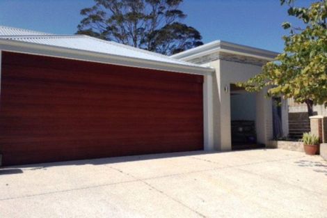 Property photo of 8 Coorong Place Kallaroo WA 6025