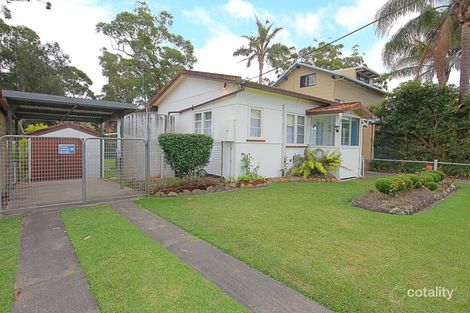 Property photo of 33 Oak Avenue Lake Tabourie NSW 2539