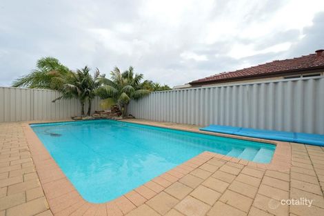 Property photo of 1 Joliba Way Warnbro WA 6169