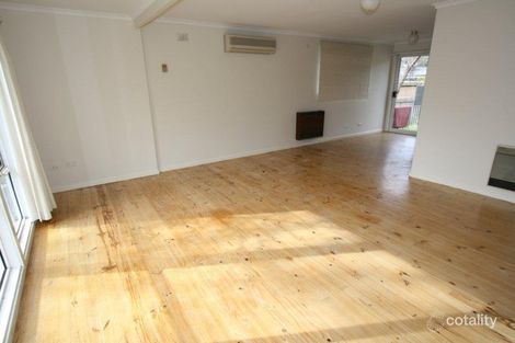 Property photo of 32 Green Street Narrabundah ACT 2604