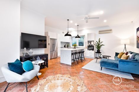 Property photo of 2 Wimbledon Grove Eaglemont VIC 3084