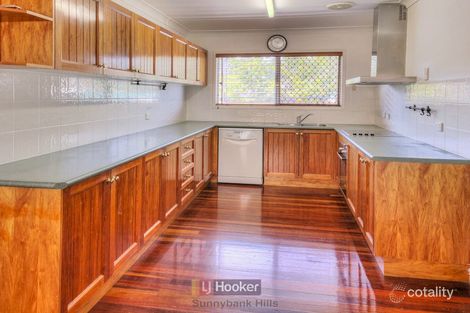 Property photo of 4 Sunderland Street Macgregor QLD 4109