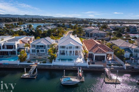 Property photo of 11 The Sovereign Mile Paradise Point QLD 4216